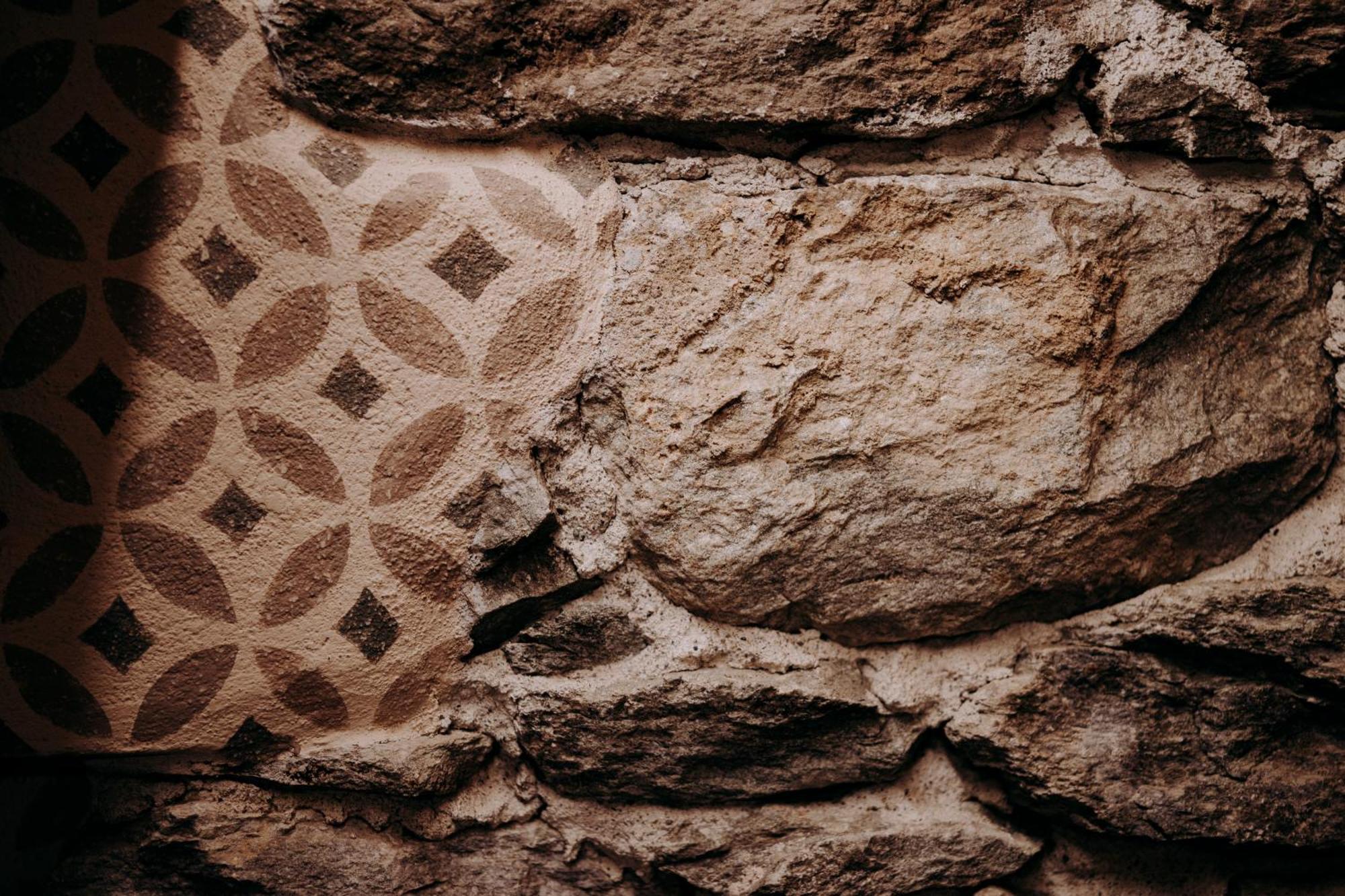 Au Coeur Du Village Chambres D'Hotes & Spa Arnad Dış mekan fotoğraf