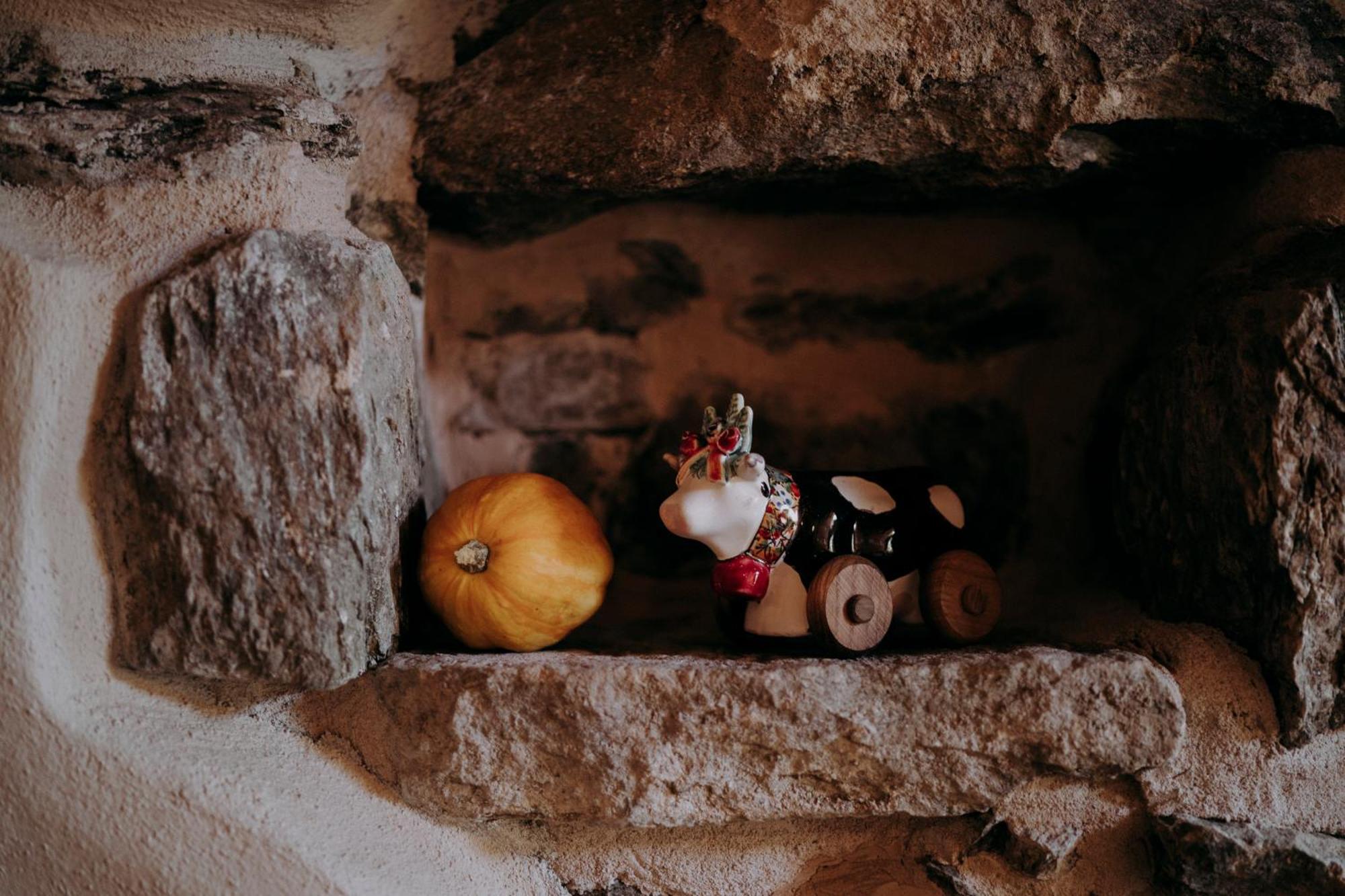 Au Coeur Du Village Chambres D'Hotes & Spa Arnad Dış mekan fotoğraf