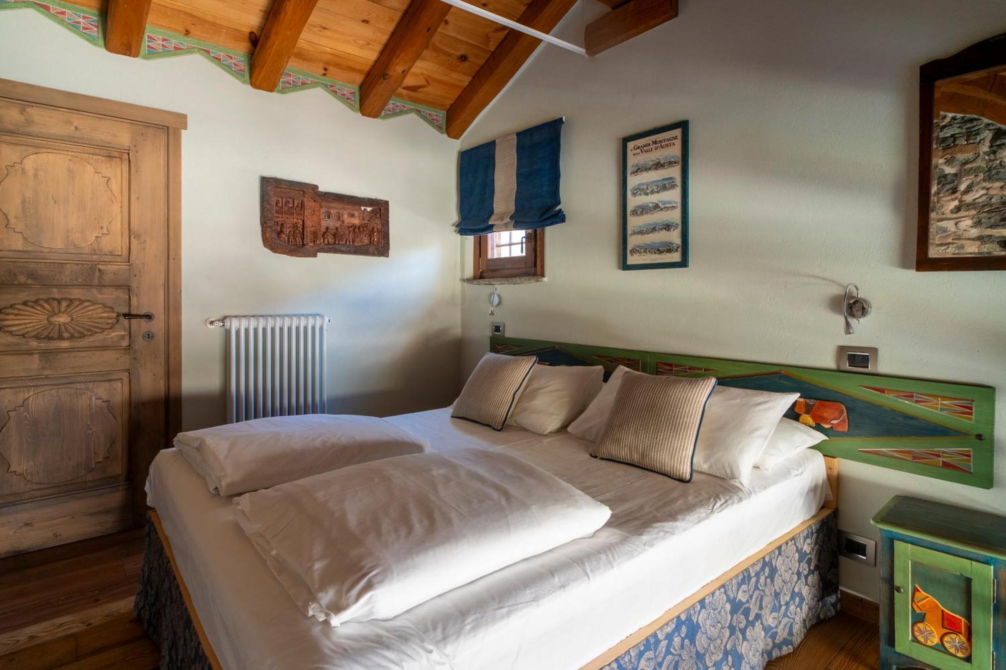 Au Coeur Du Village Chambres D'Hotes & Spa Arnad Dış mekan fotoğraf