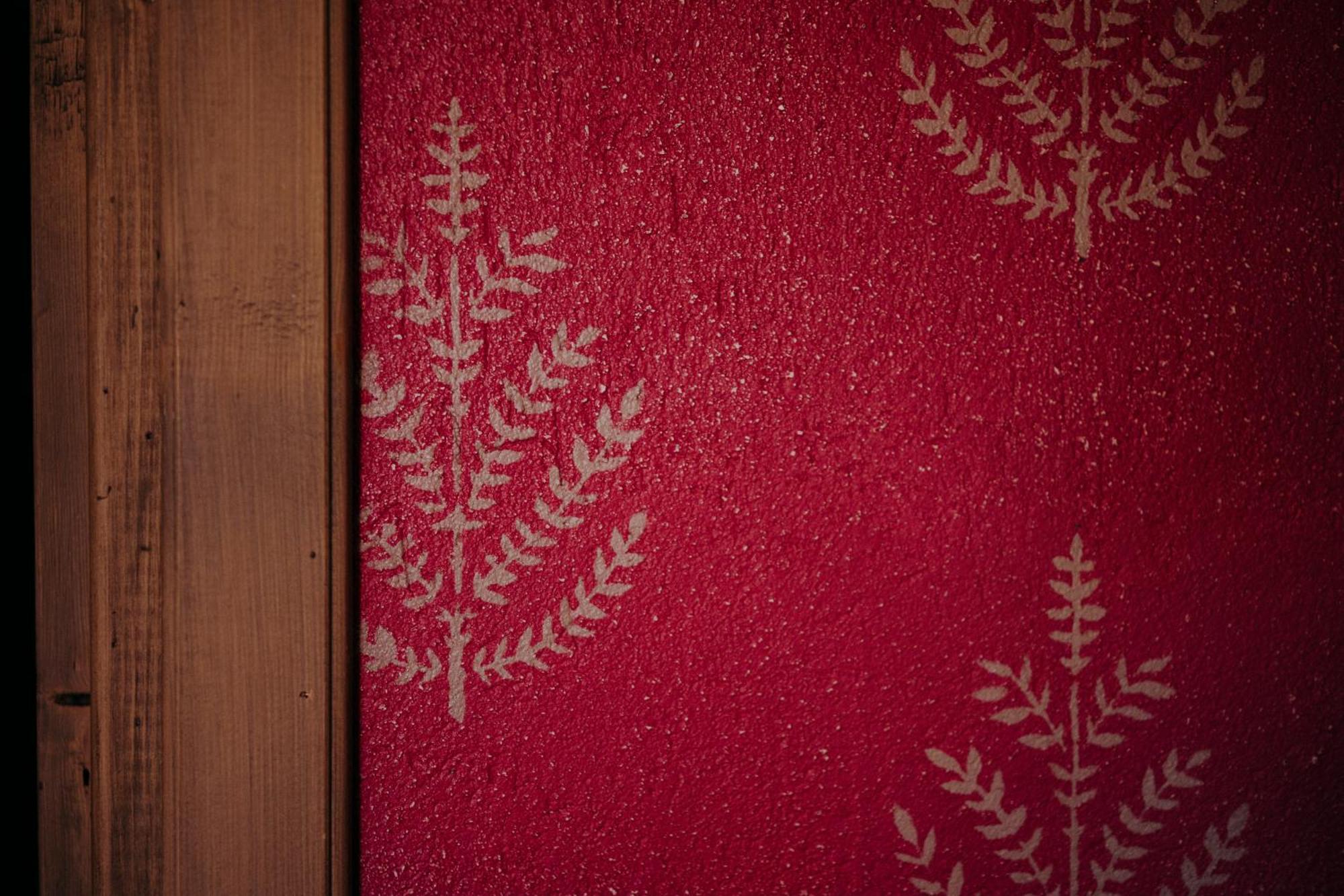 Au Coeur Du Village Chambres D'Hotes & Spa Arnad Dış mekan fotoğraf
